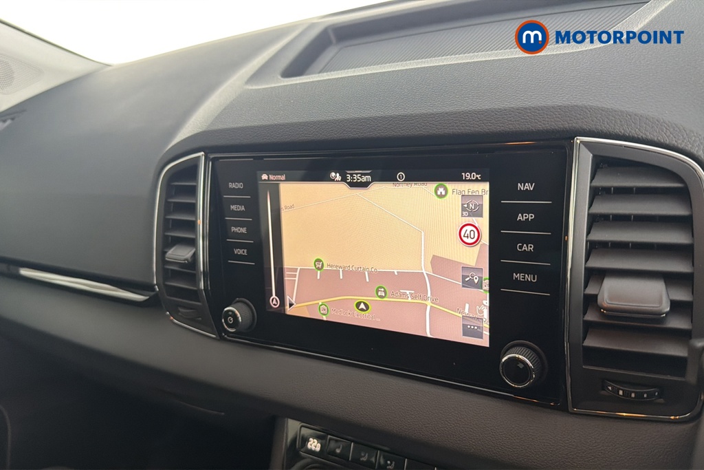 Skoda Karoq Se L Automatic Petrol SUV - Stock Number (1667550) - 9th supplementary image