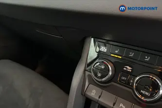 Skoda Karoq Se L Automatic Petrol SUV - Stock Number (1667550) - 14th supplementary image