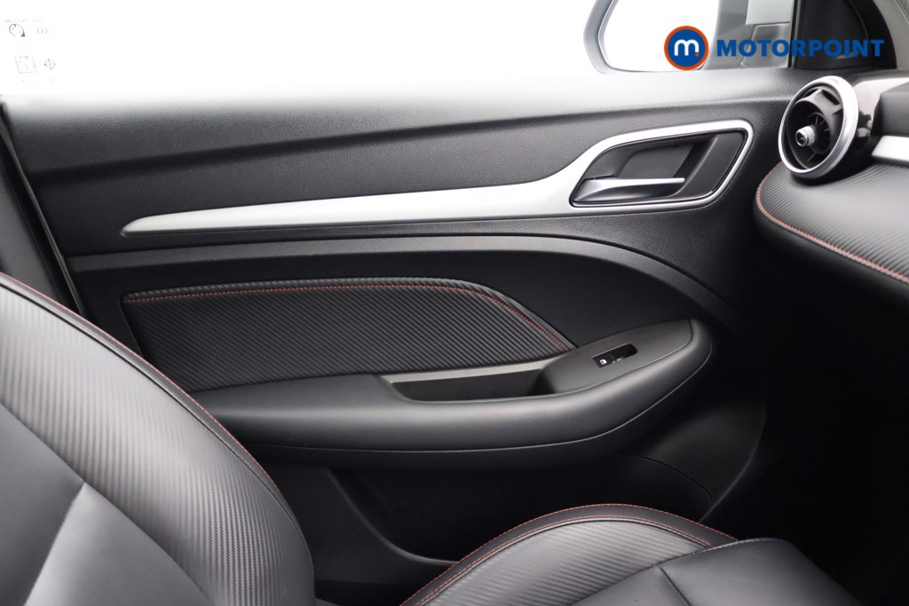 Mg Motor Uk ZS Trophy Ev Automatic Electric SUV - Stock Number (1668133) - 16th supplementary image