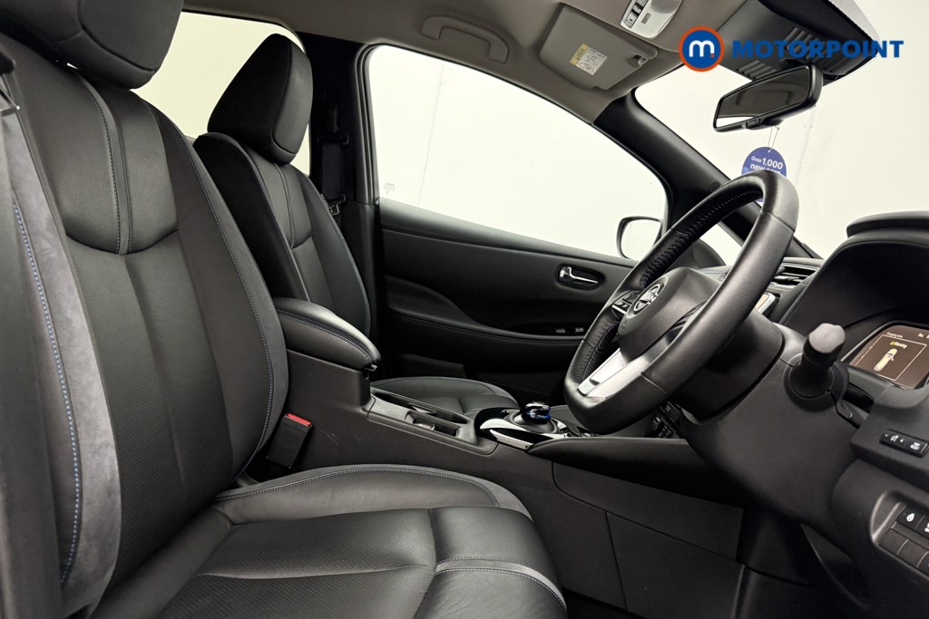 Nissan Leaf Tekna Automatic Electric Hatchback - Stock Number (1668439) - 8th supplementary image
