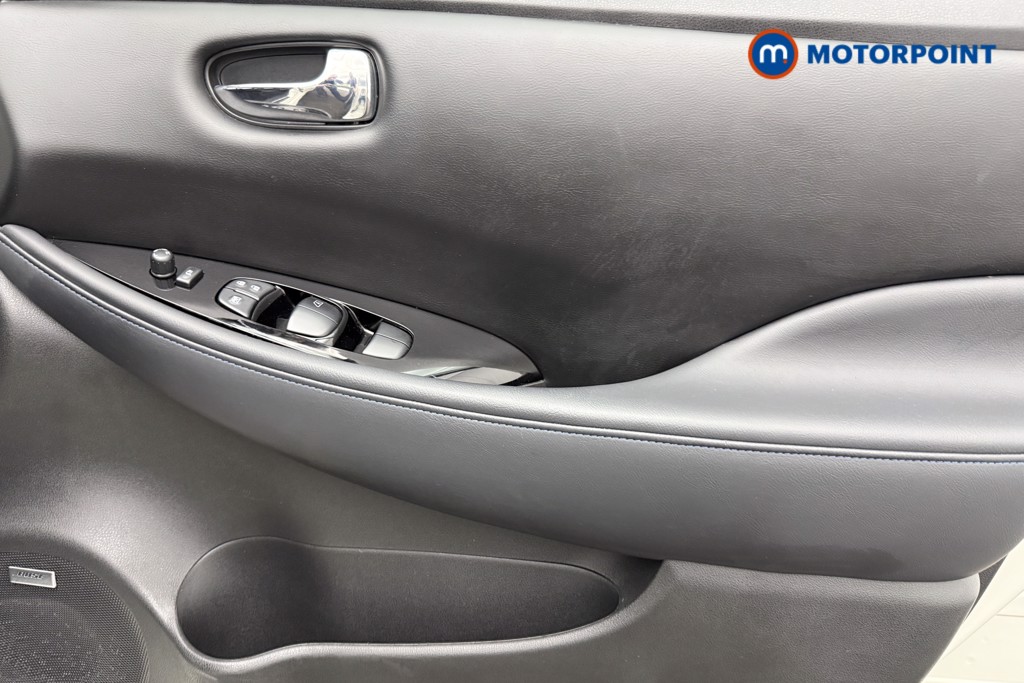 Nissan Leaf Tekna Automatic Electric Hatchback - Stock Number (1668439) - 18th supplementary image