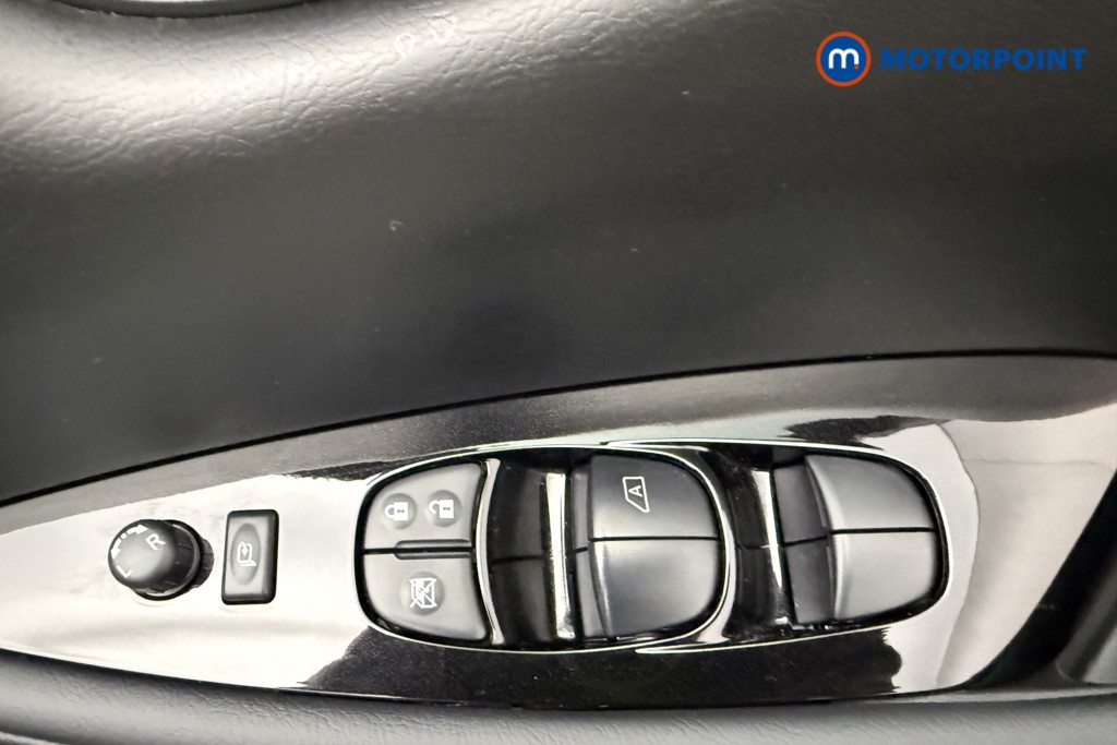 Nissan Leaf Tekna Automatic Electric Hatchback - Stock Number (1668439) - 19th supplementary image