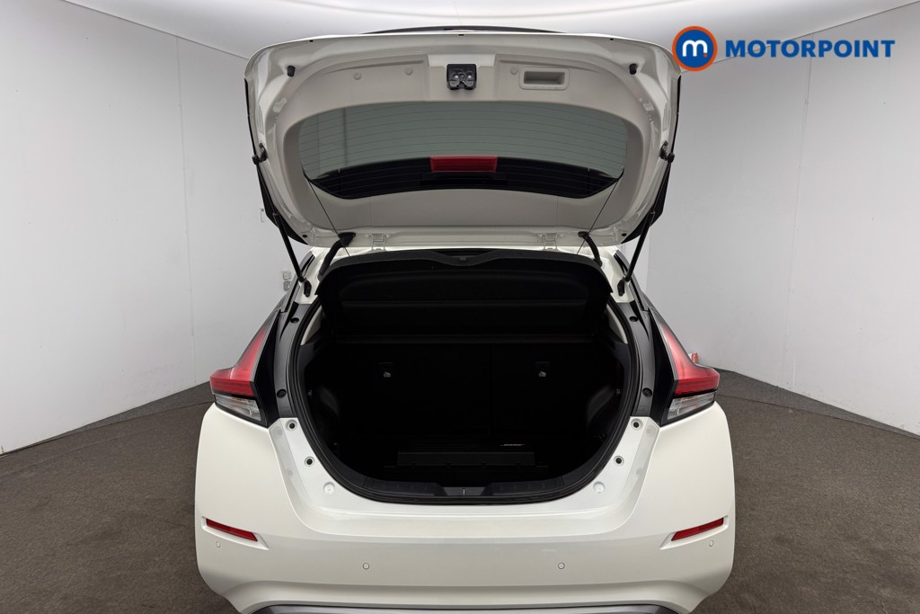 Nissan Leaf Tekna Automatic Electric Hatchback - Stock Number (1668439) - 21st supplementary image