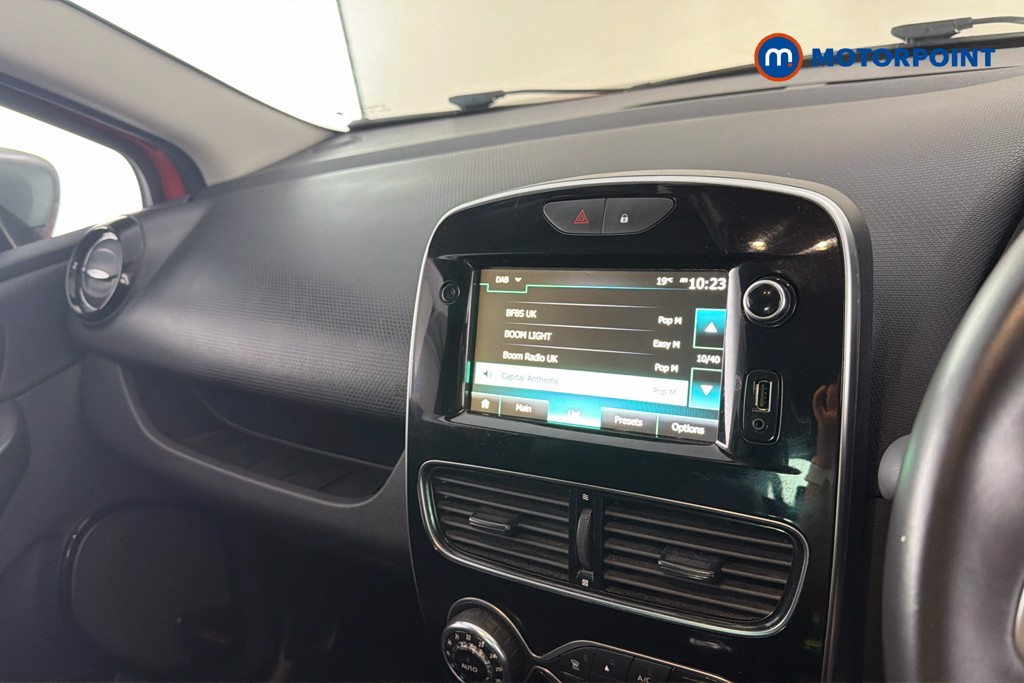 Renault Clio Gt Line Manual Petrol Hatchback - Stock Number (1668801) - 9th supplementary image