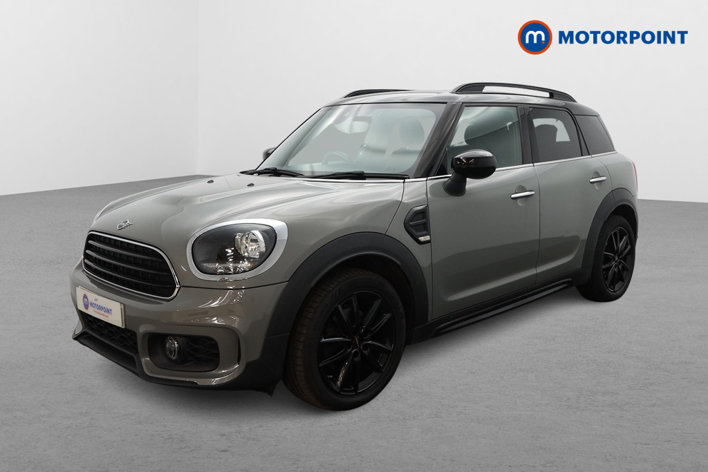Mini Countryman Cooper Sport Manual Petrol SUV - Stock Number (1668804) - Passenger side front corner