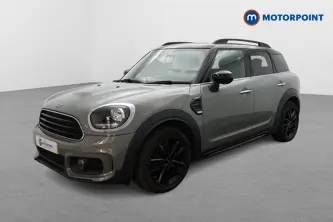 Mini Countryman Cooper Sport Manual Petrol SUV - Stock Number (1668804) - Passenger side front corner