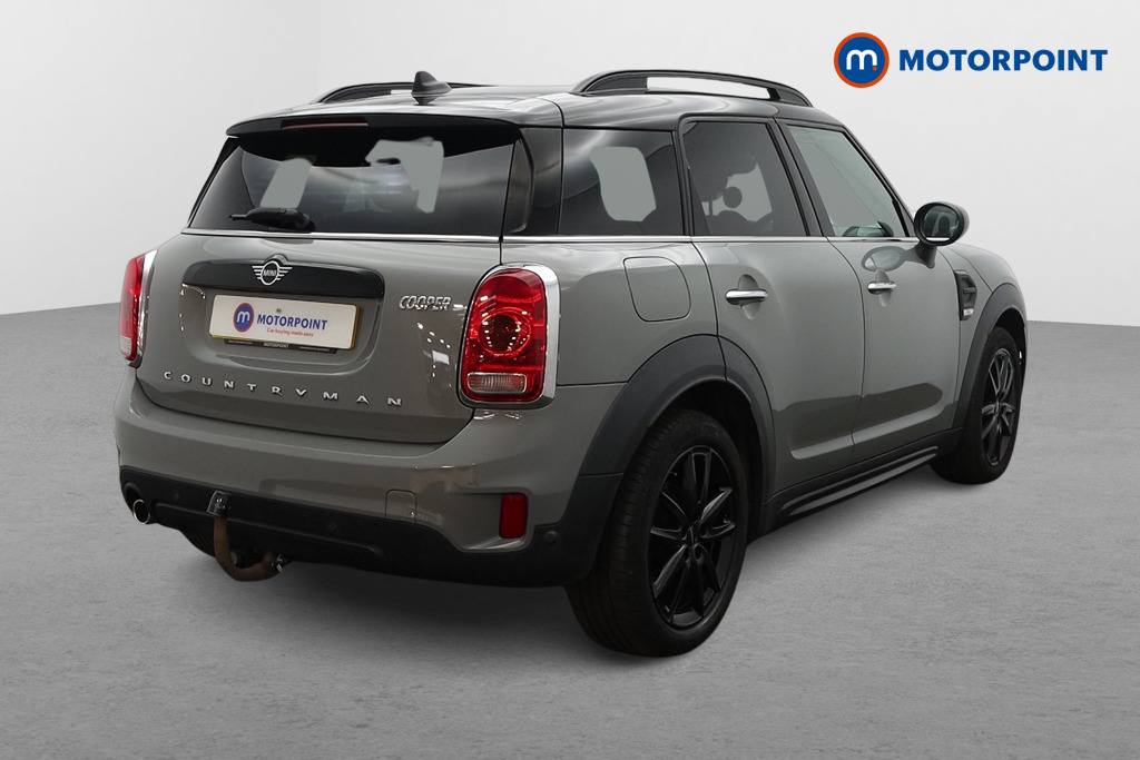 Mini Countryman Cooper Sport Manual Petrol SUV - Stock Number (1668804) - Drivers side rear corner