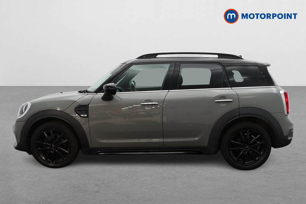 Mini Countryman Cooper Sport Manual Petrol SUV - Stock Number (1668804) - Passenger side