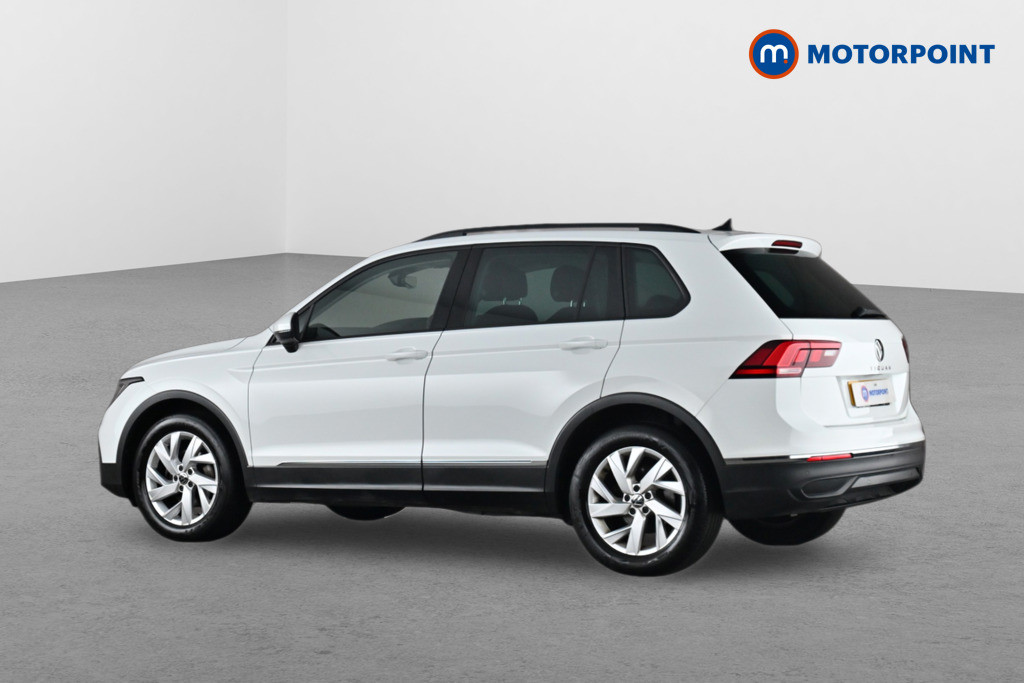 Volkswagen Tiguan Life Manual Petrol SUV - Stock Number (1668817) - Passenger side rear corner