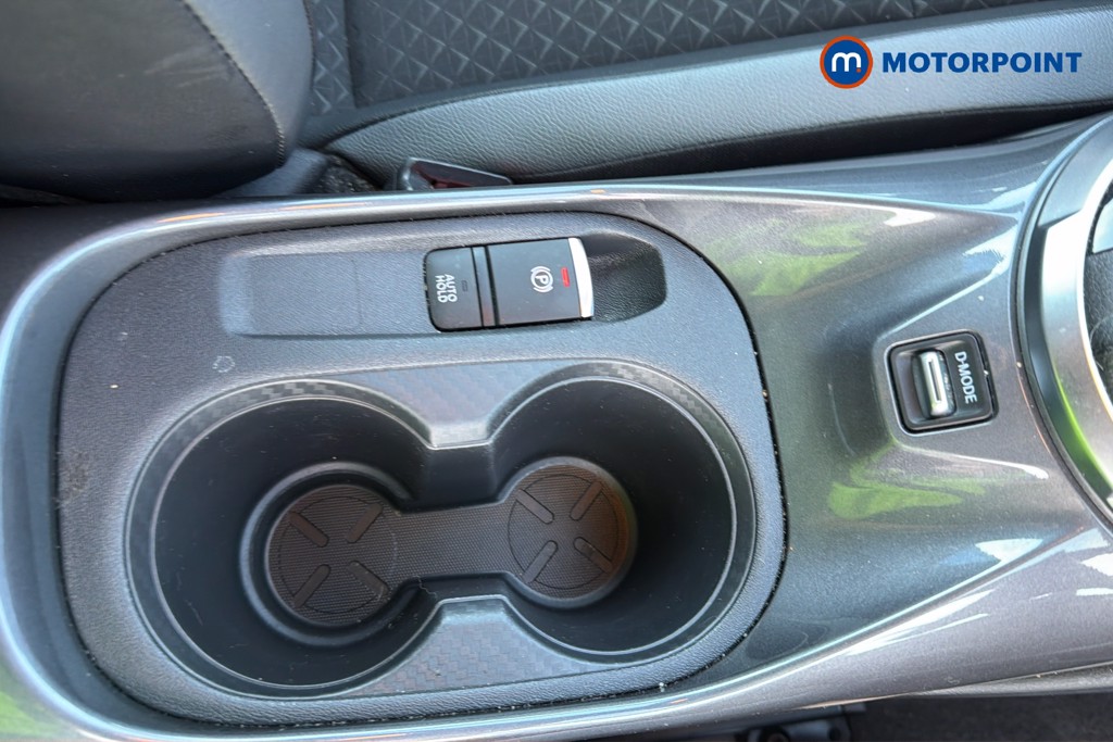 Nissan Juke N-Connecta Automatic Petrol SUV - Stock Number (1668946) - 15th supplementary image