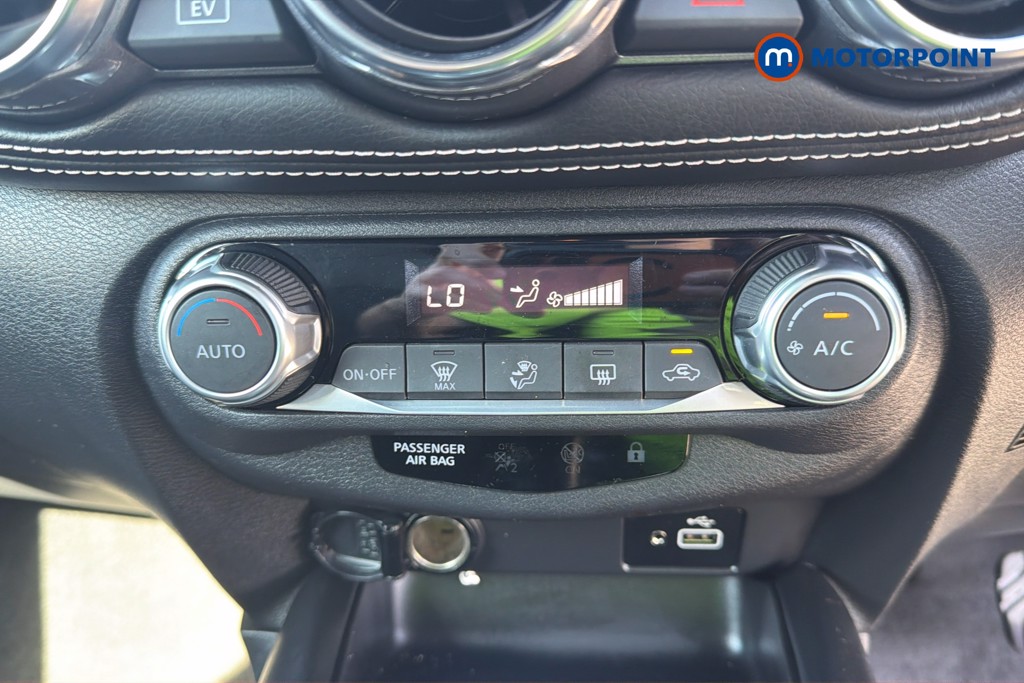 Nissan Juke N-Connecta Automatic Petrol-Electric Hybrid SUV - Stock Number (1668947) - 14th supplementary image