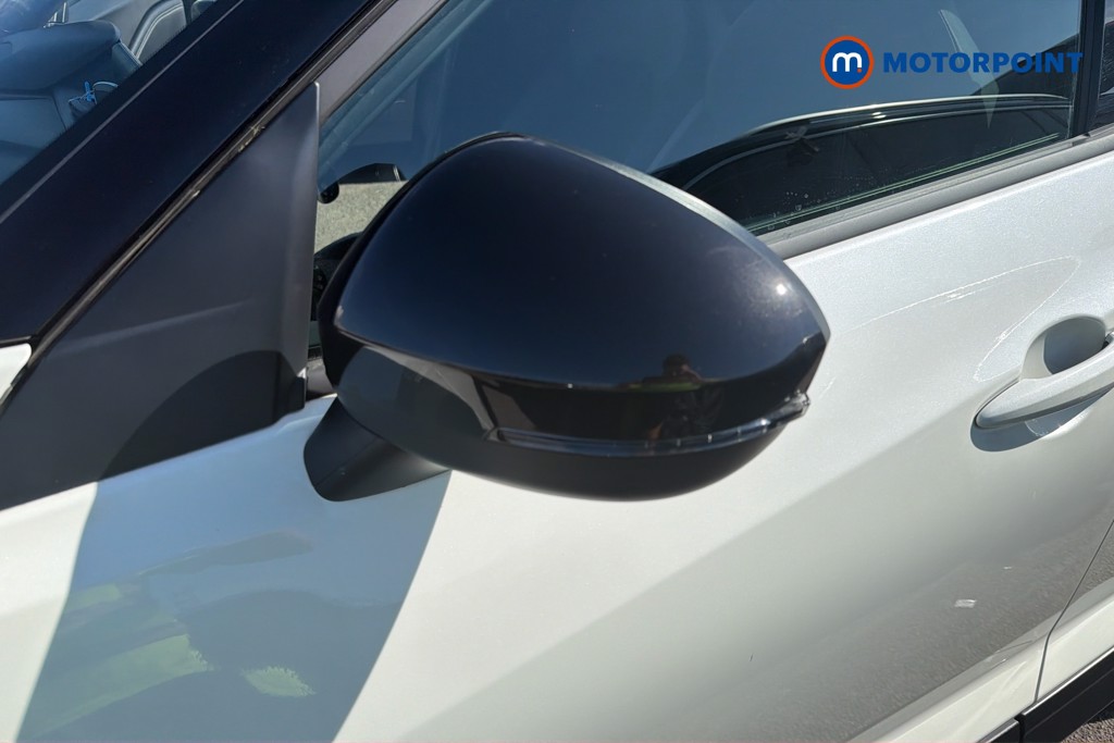 Nissan Juke N-Connecta Automatic Petrol-Electric Hybrid SUV - Stock Number (1668947) - 19th supplementary image
