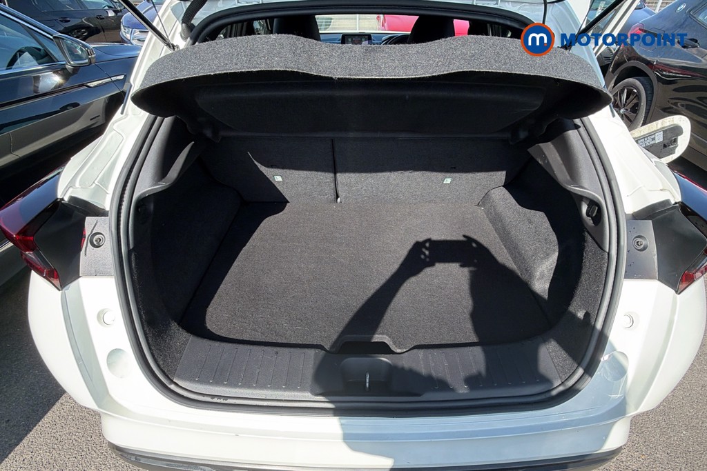 Nissan Juke N-Connecta Automatic Petrol-Electric Hybrid SUV - Stock Number (1668947) - 21st supplementary image
