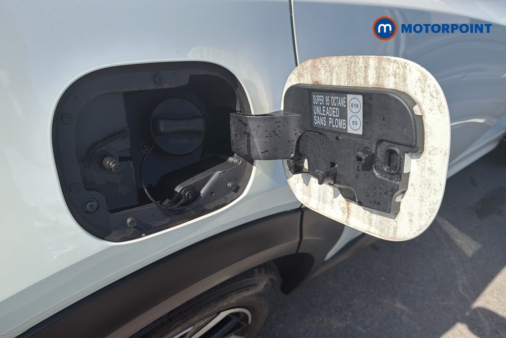 Nissan Juke N-Connecta Automatic Petrol-Electric Hybrid SUV - Stock Number (1668947) - 27th supplementary image
