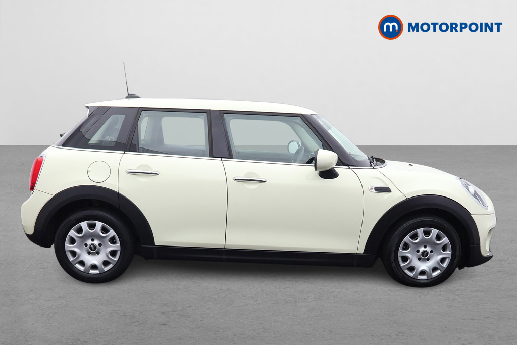 Mini Hatchback One Classic Manual Petrol Hatchback - Stock Number (1669061) - Drivers side