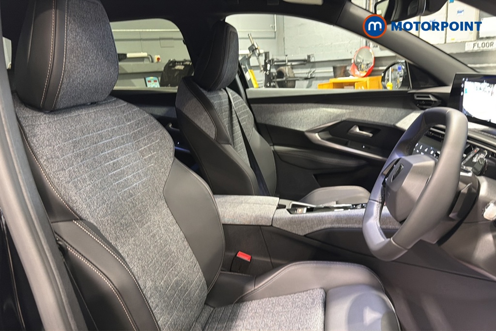 Peugeot 5008 Allure Premium Automatic Petrol SUV - Stock Number (1669338) - 22nd supplementary image