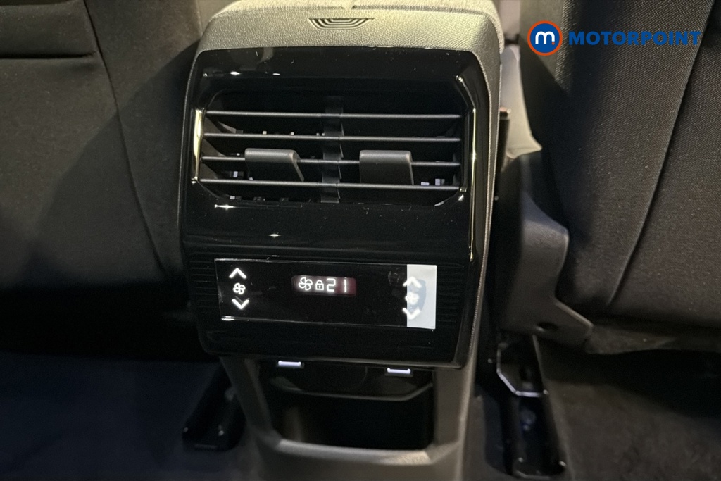 Peugeot 5008 Allure Premium Automatic Petrol SUV - Stock Number (1669338) - 28th supplementary image