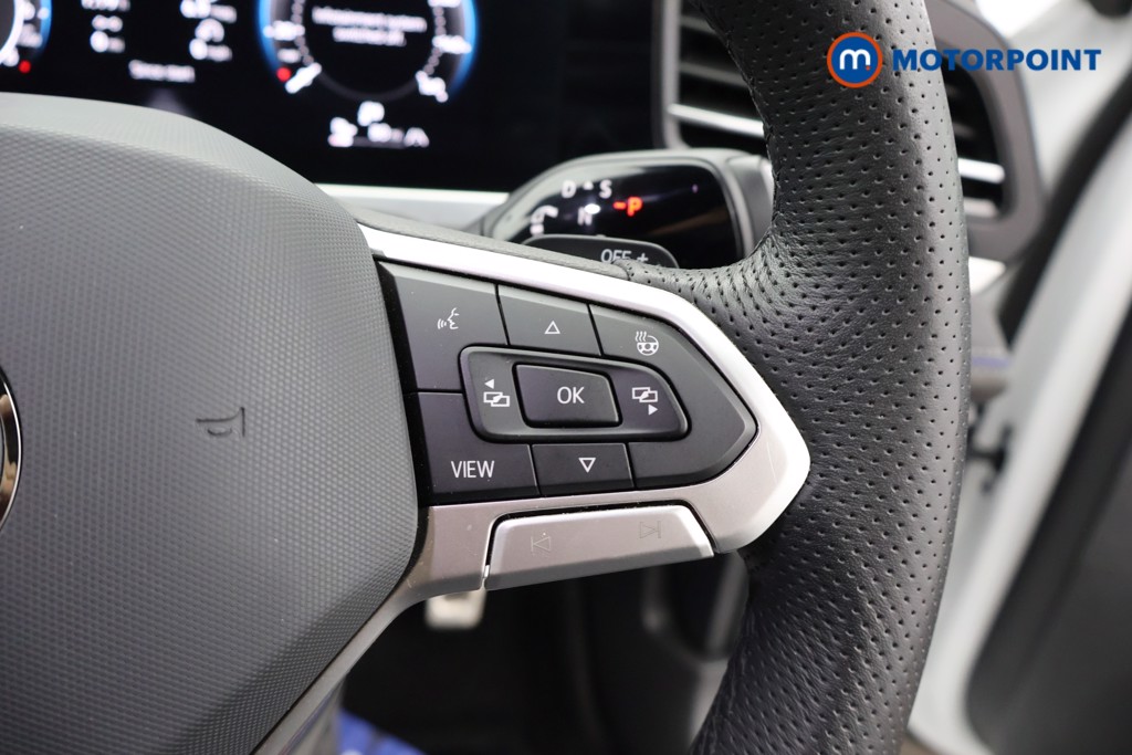 Volkswagen Passat R-Line Automatic Petrol Plug-In Hybrid Estate - Stock Number (1669390) - 3rd supplementary image