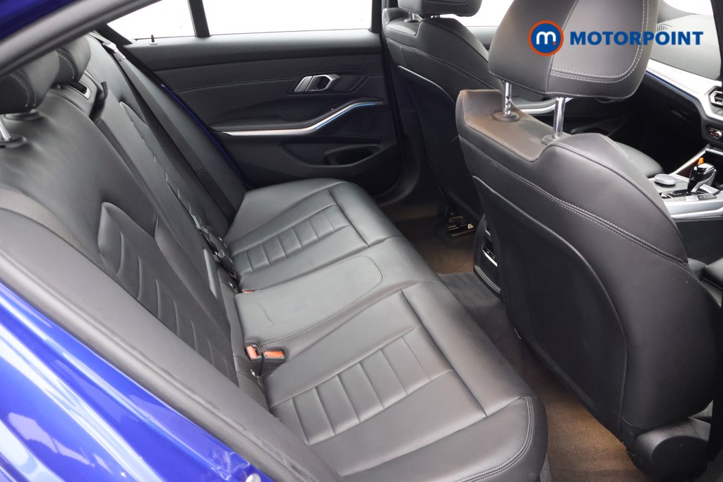 BMW 3 Series M Sport Automatic Petrol Plug-In Hybrid Saloon - Stock Number (1669425) - 24th supplementary image
