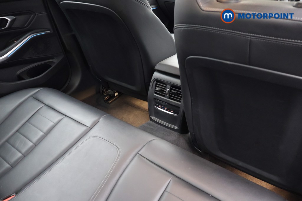 BMW 3 Series M Sport Automatic Petrol Plug-In Hybrid Saloon - Stock Number (1669425) - 25th supplementary image