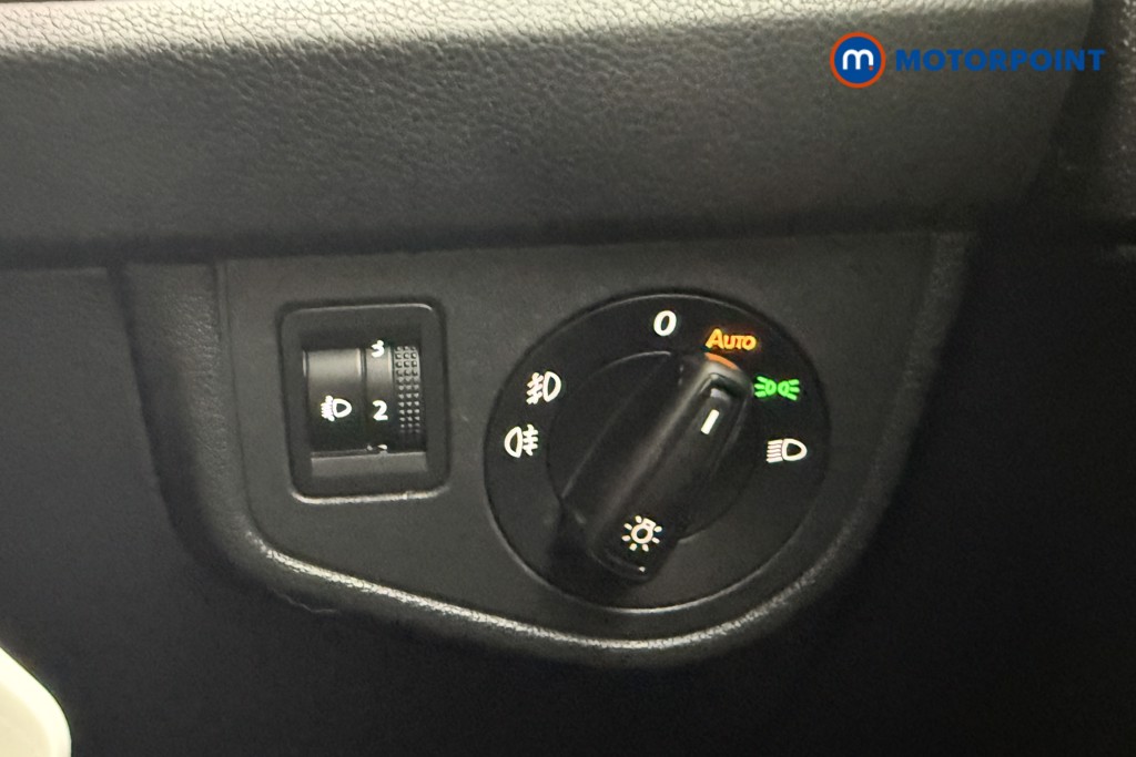 Volkswagen Taigo Life Automatic Petrol SUV - Stock Number (1669473) - 18th supplementary image