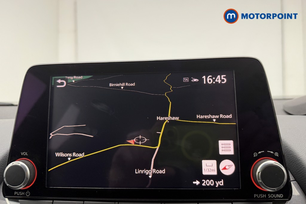 Nissan Juke N-Connecta Manual Petrol SUV - Stock Number (1669482) - 2nd supplementary image