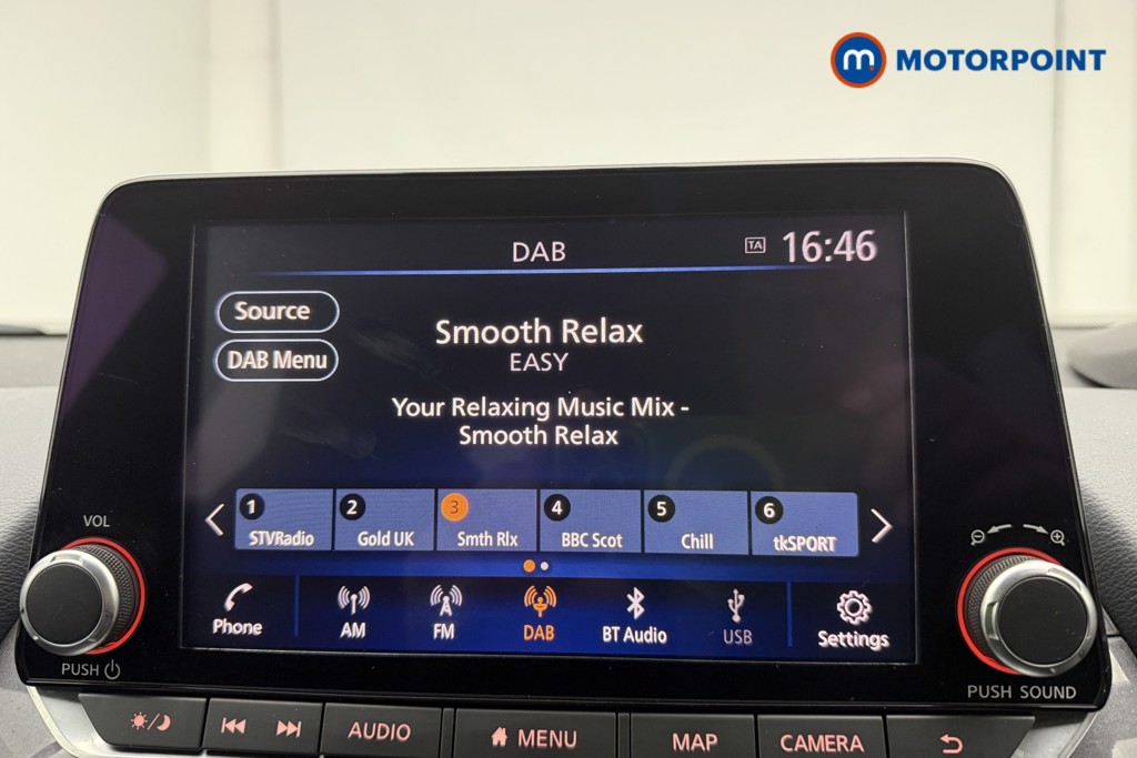 Nissan Juke N-Connecta Manual Petrol SUV - Stock Number (1669482) - 4th supplementary image