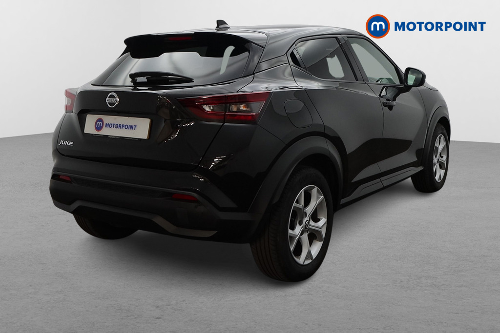 Nissan Juke N-Connecta Manual Petrol SUV - Stock Number (1669482) - Drivers side rear corner