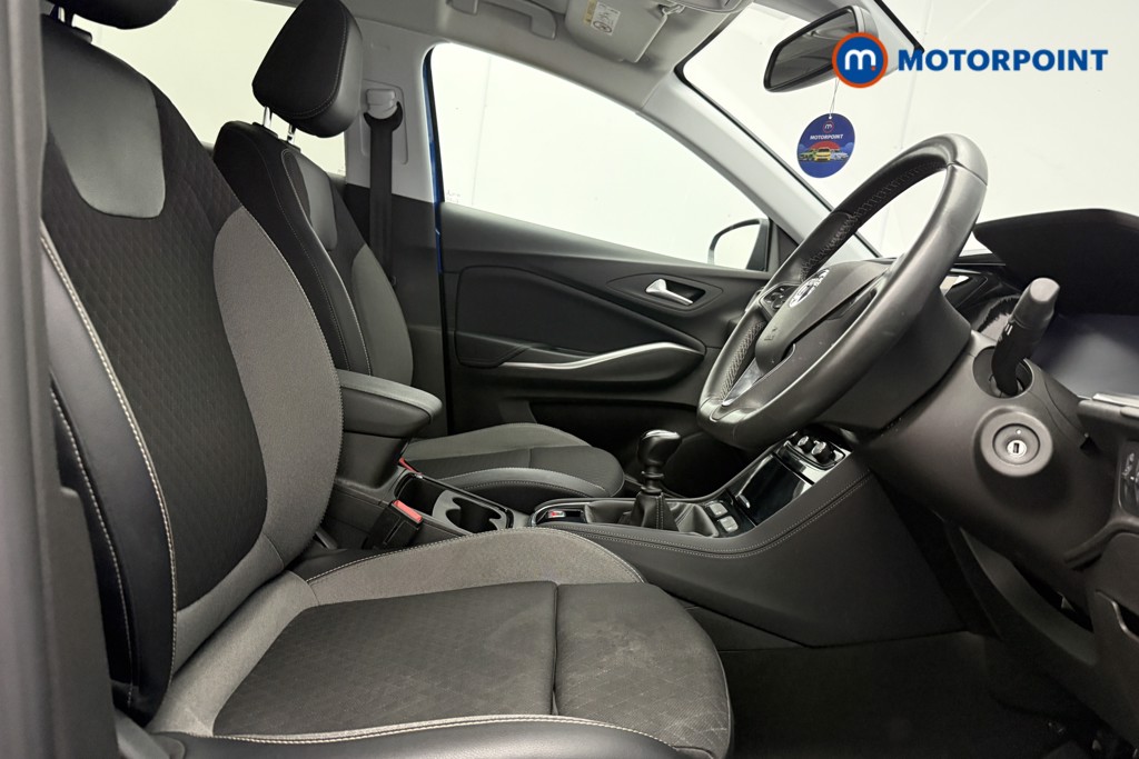Vauxhall Grandland Gs Line Manual Petrol SUV - Stock Number (1669563) - 8th supplementary image