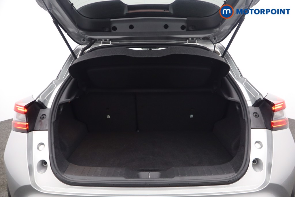 Nissan Juke N-Connecta Automatic Petrol SUV - Stock Number (1669781) - 12th supplementary image
