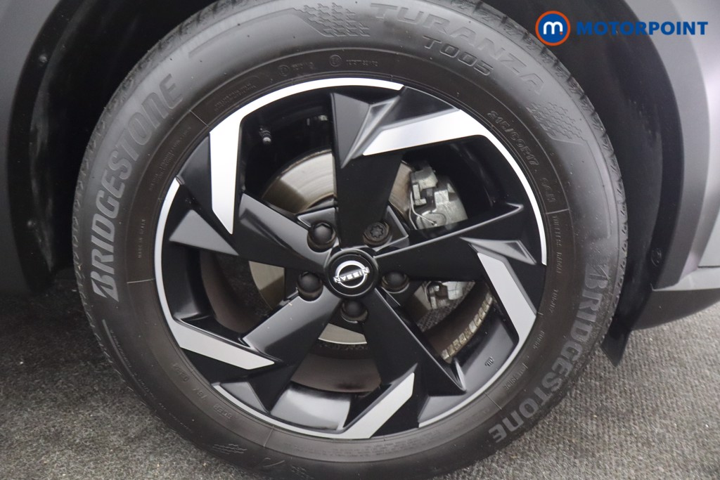 Nissan Juke N-Connecta Automatic Petrol SUV - Stock Number (1669781) - 15th supplementary image