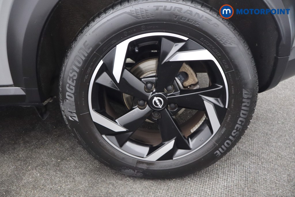 Nissan Juke N-Connecta Automatic Petrol SUV - Stock Number (1669781) - 18th supplementary image