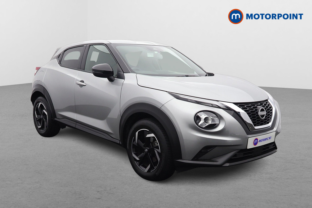 Nissan Juke N-Connecta Automatic Petrol SUV - Stock Number (1669781) - Drivers side front corner