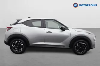 Nissan Juke N-Connecta Automatic Petrol SUV - Stock Number (1669781) - Drivers side