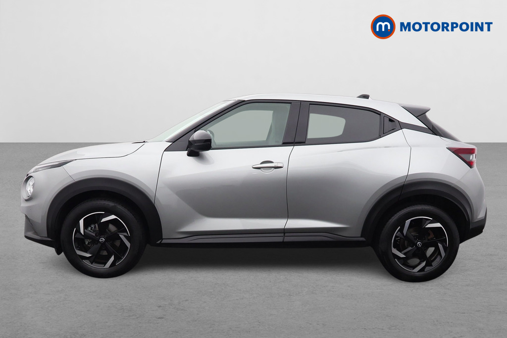 Nissan Juke N-Connecta Automatic Petrol SUV - Stock Number (1669781) - Passenger side