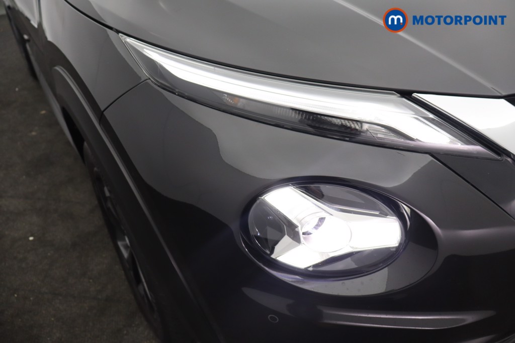 Nissan Juke N-Connecta Automatic Petrol SUV - Stock Number (1669783) - 16th supplementary image