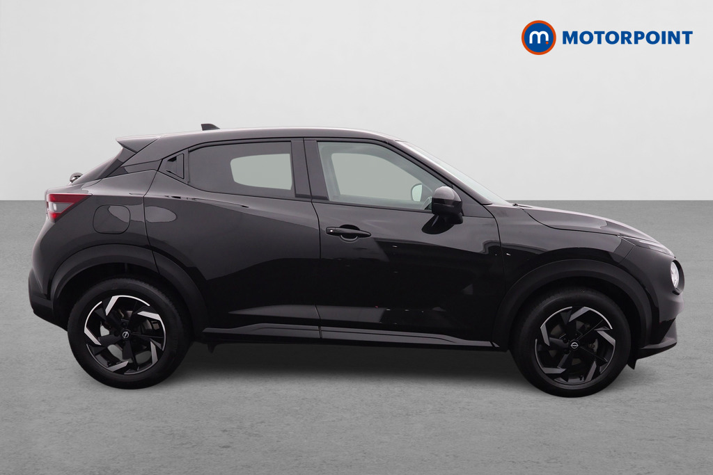 Nissan Juke N-Connecta Automatic Petrol SUV - Stock Number (1669783) - Drivers side