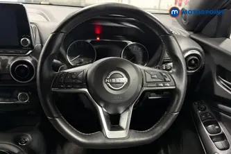 Nissan Juke N-Connecta Automatic Petrol SUV - Stock Number (1669785) - 2nd supplementary image