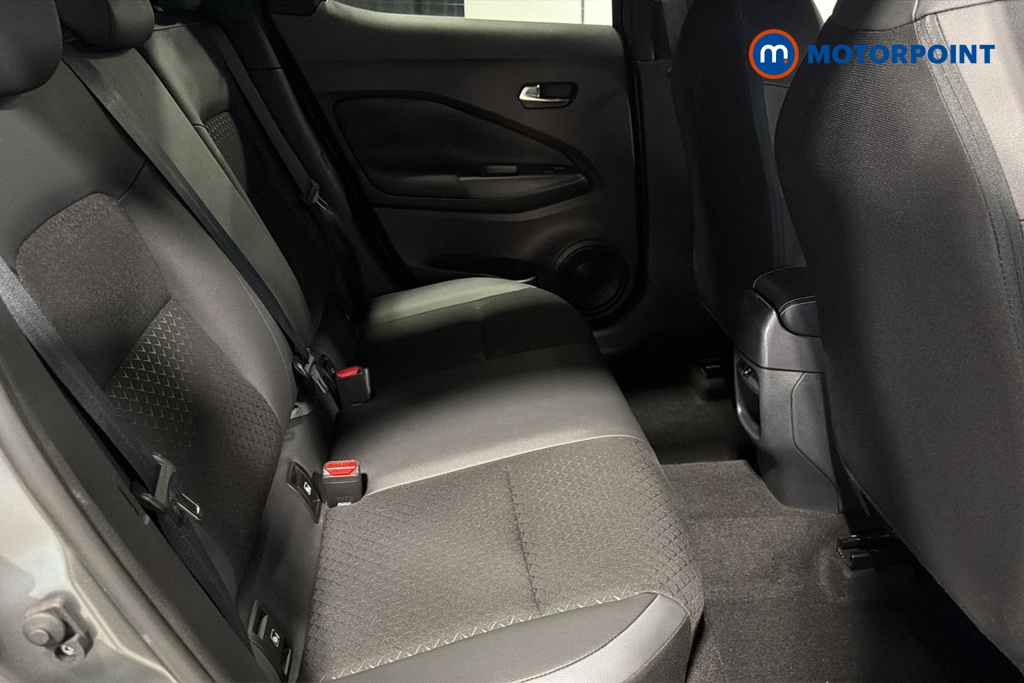 Nissan Juke N-Connecta Automatic Petrol SUV - Stock Number (1669785) - 25th supplementary image