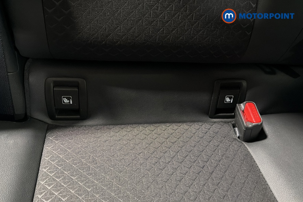Nissan Juke N-Connecta Automatic Petrol SUV - Stock Number (1669785) - 27th supplementary image
