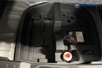 Nissan Juke N-Connecta Automatic Petrol SUV - Stock Number (1669785) - 33rd supplementary image