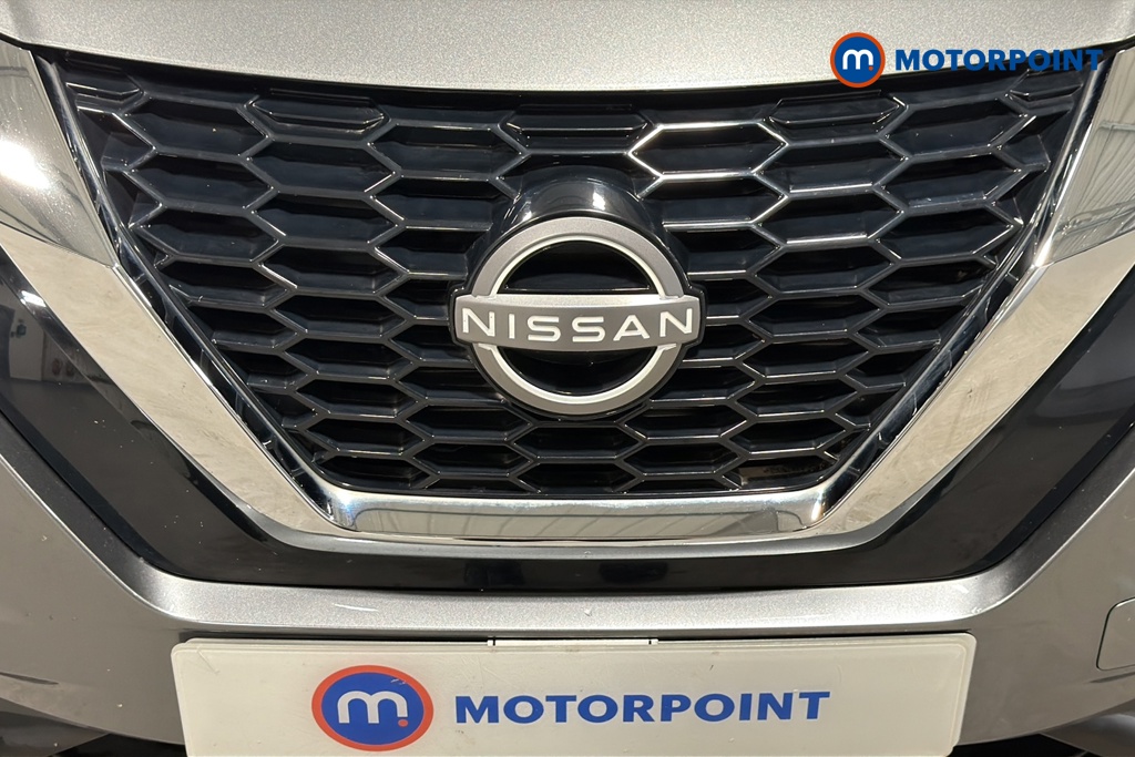 Nissan Juke N-Connecta Automatic Petrol SUV - Stock Number (1669785) - 43rd supplementary image