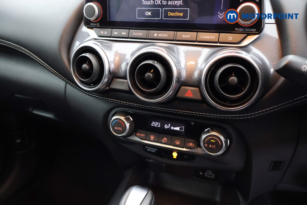 Nissan Juke N-Connecta Automatic Petrol SUV - Stock Number (1669786) - 12th supplementary image