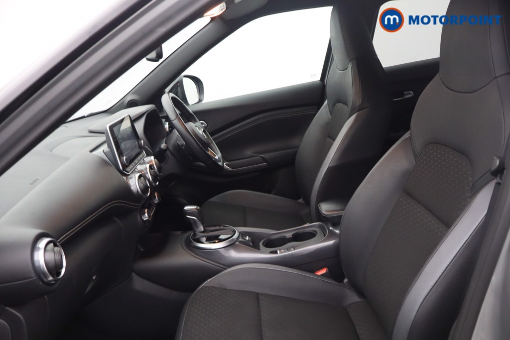Nissan Juke N-Connecta Automatic Petrol SUV - Stock Number (1669793) - 10th supplementary image