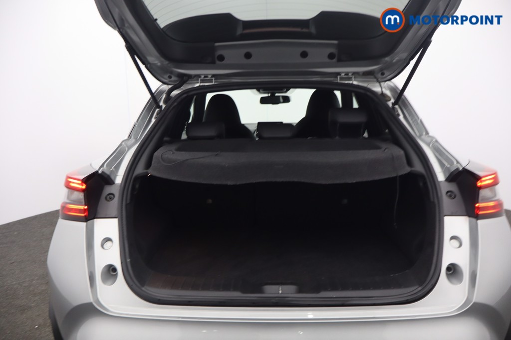 Nissan Juke N-Connecta Automatic Petrol SUV - Stock Number (1669793) - 12th supplementary image