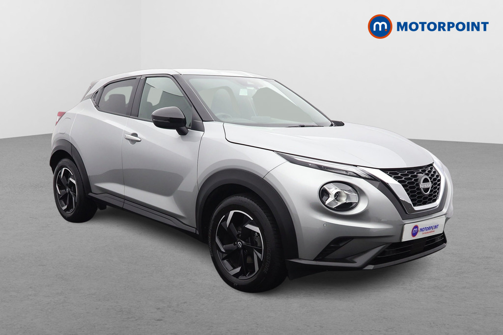 Nissan Juke N-Connecta Automatic Petrol SUV - Stock Number (1669793) - Drivers side front corner
