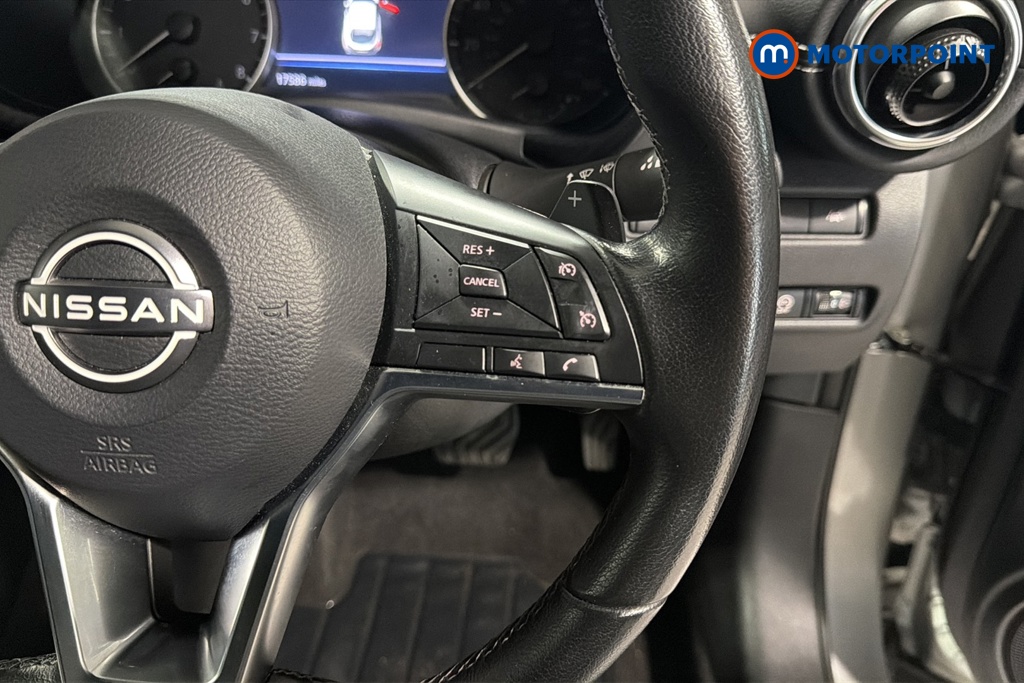 Nissan Juke N-Connecta Automatic Petrol SUV - Stock Number (1669794) - 3rd supplementary image