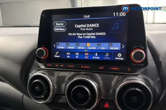 Nissan Juke N-Connecta Automatic Petrol SUV - Stock Number (1669794) - 8th supplementary image