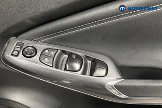 Nissan Juke N-Connecta Automatic Petrol SUV - Stock Number (1669794) - 19th supplementary image