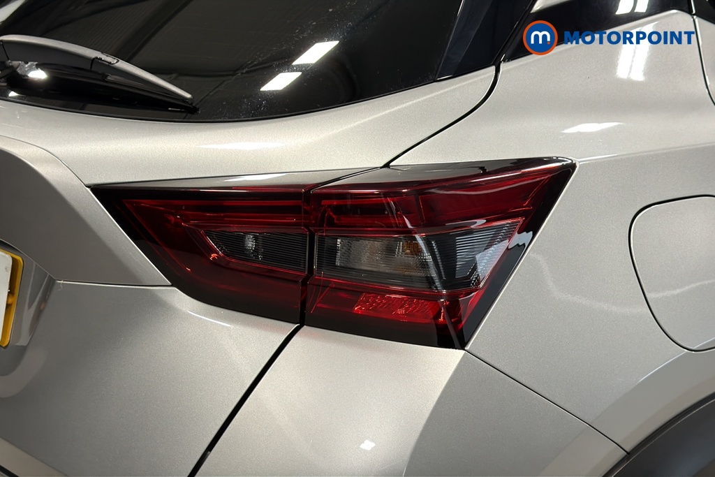 Nissan Juke N-Connecta Automatic Petrol SUV - Stock Number (1669794) - 36th supplementary image